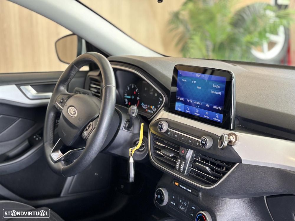 Ford Focus SW 1.5 TDCi EcoBlue Business Aut. - 12