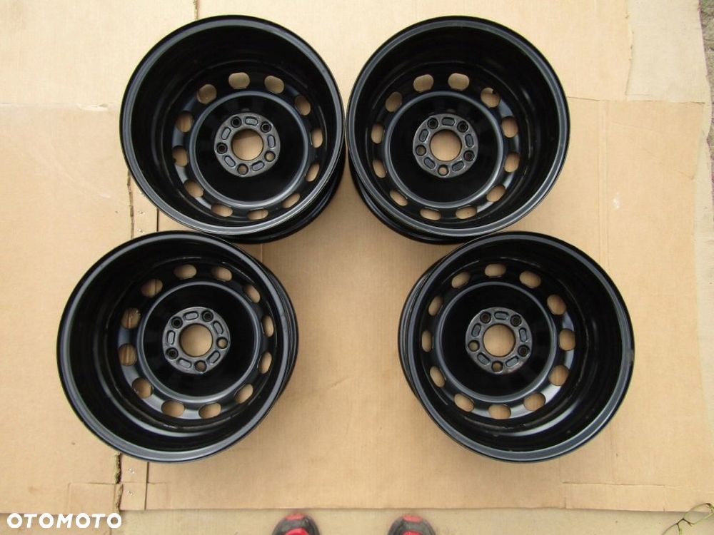 4x Felgi 15 Ford C-MAX Focus II Volvo C30 S40 V50 V40 6j 5x108 ET52,5 - 16