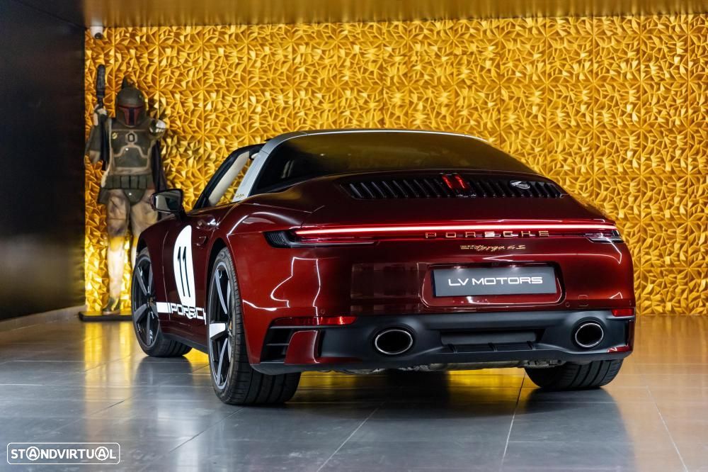 Porsche 911 (992) Targa 4S Heritage Design - 47