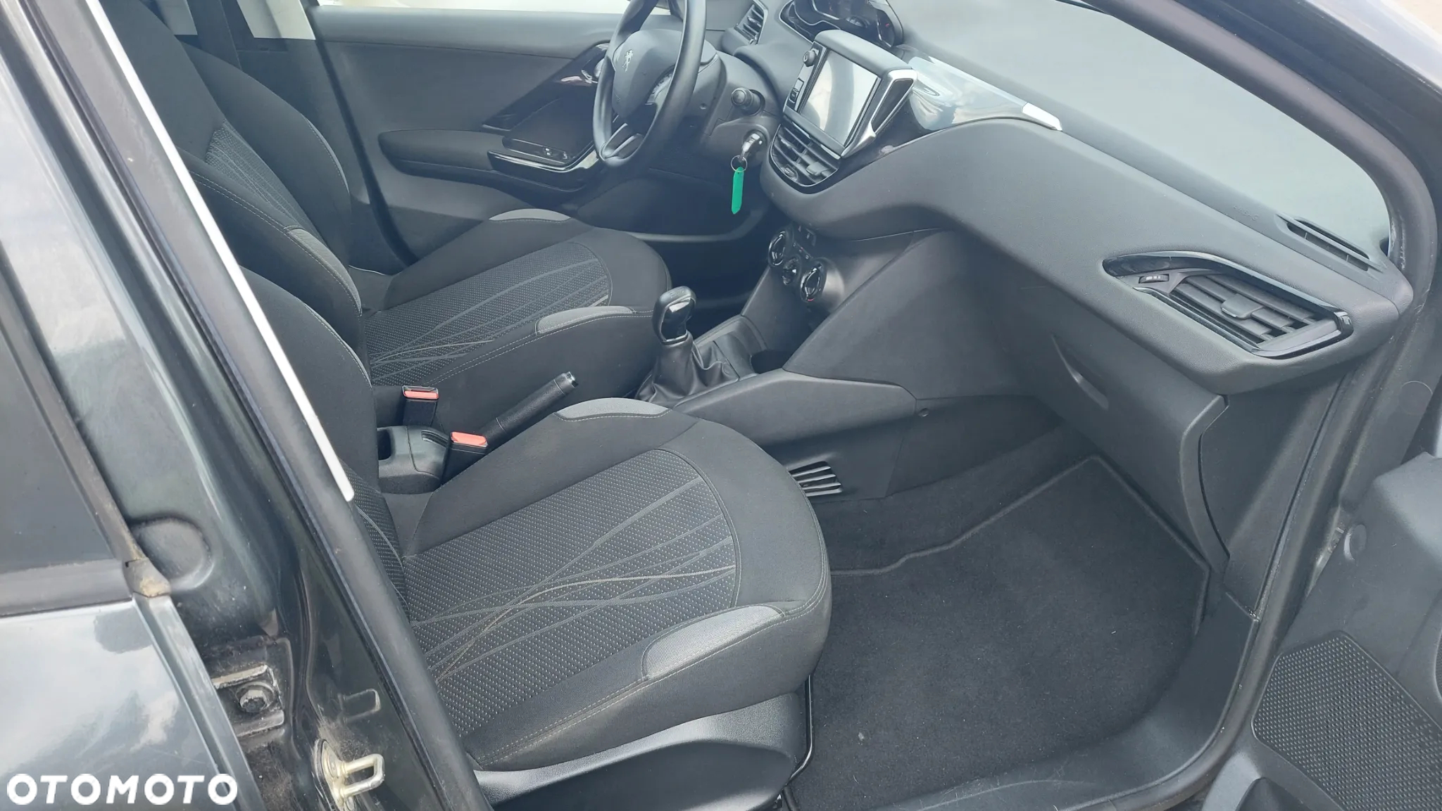 Peugeot 208 1.4 HDi Active - 6