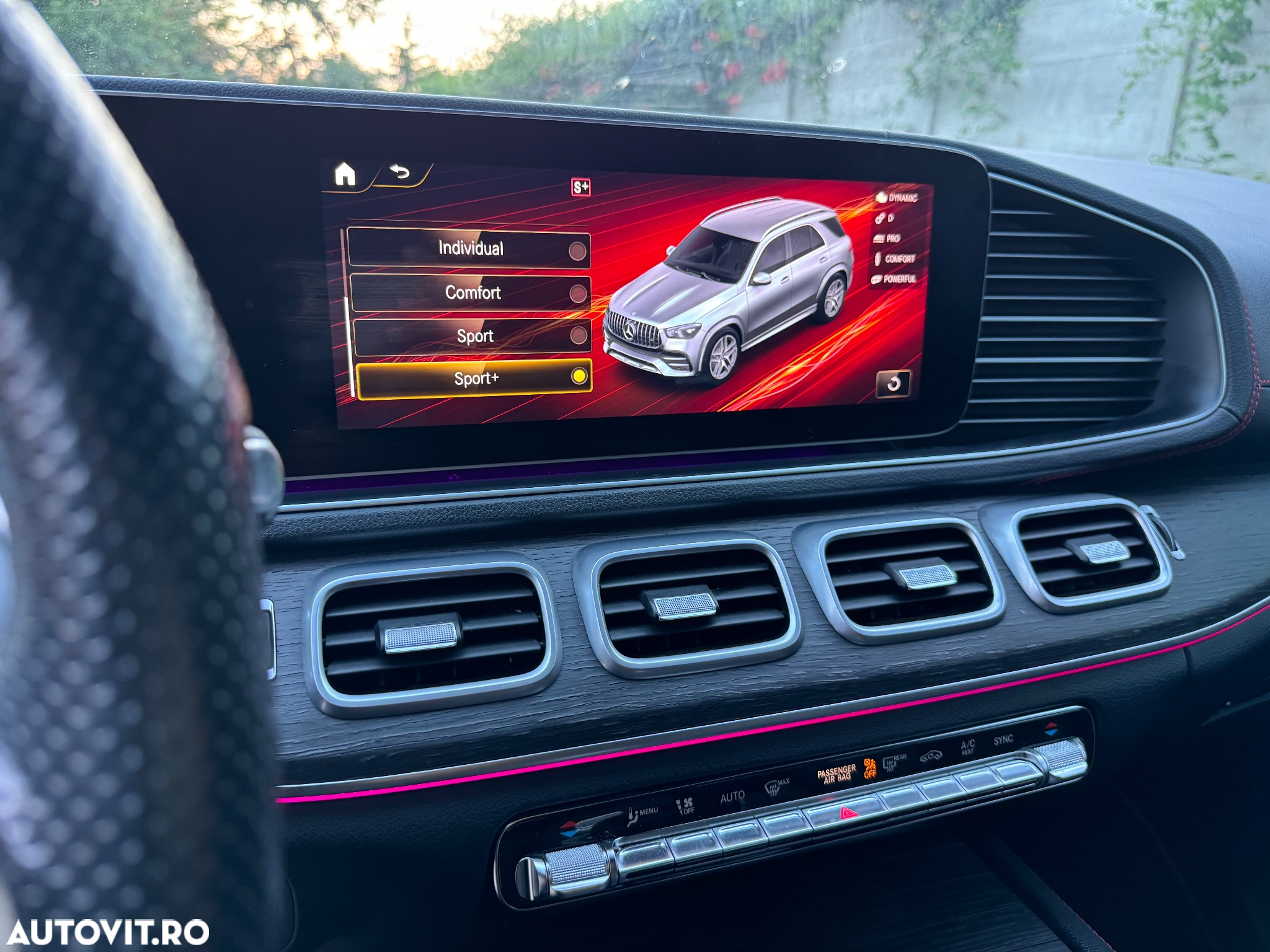 Mercedes-Benz GLE AMG 53 MHEV 4MATIC+ - 14