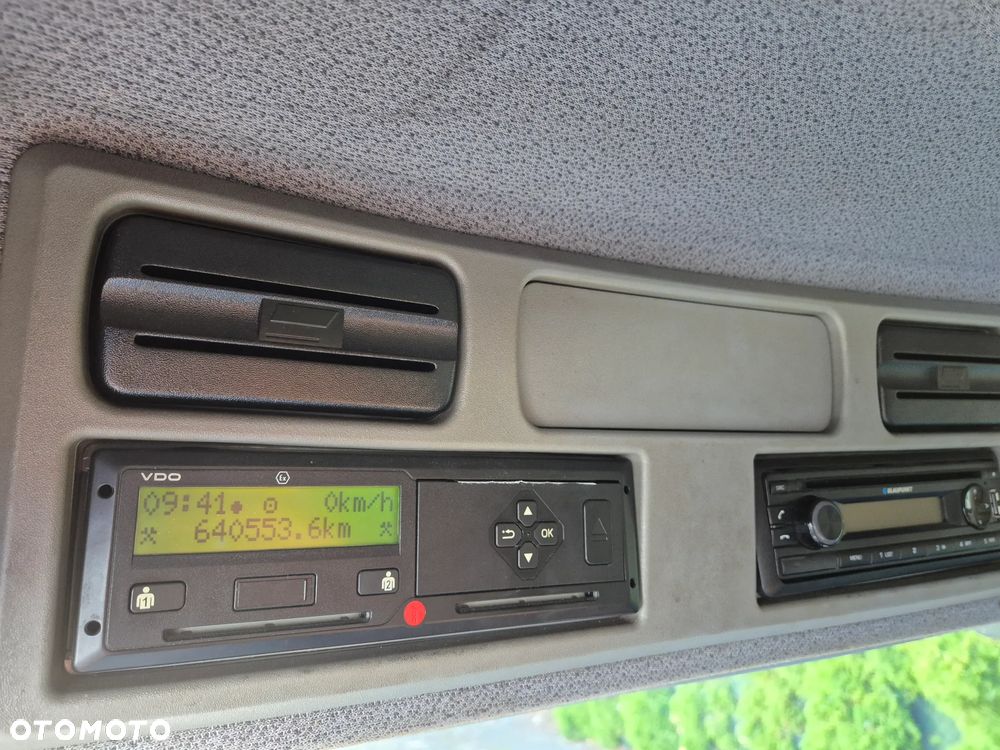 Mercedes-Benz Atego 1222 1224 z Niemiec 9m kontener izoterma podział manual - 16