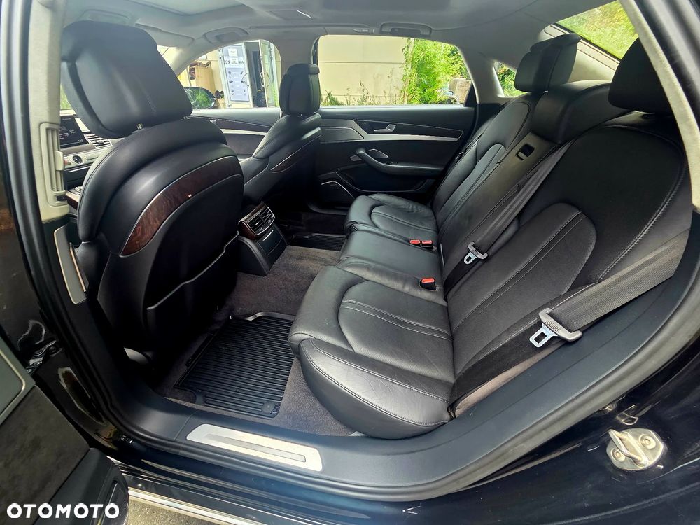 Audi A8 4.2 TDI L Quattro - 4