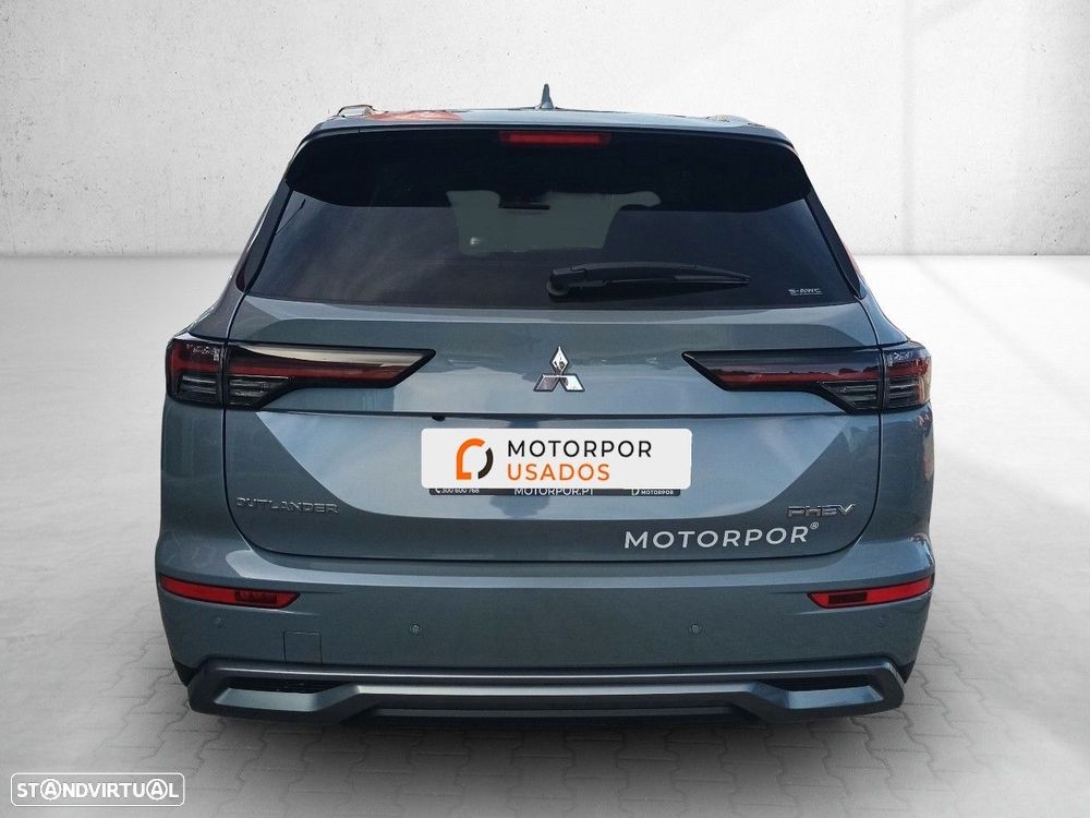 Mitsubishi Outlander 2.4 PHEV Intense - 5
