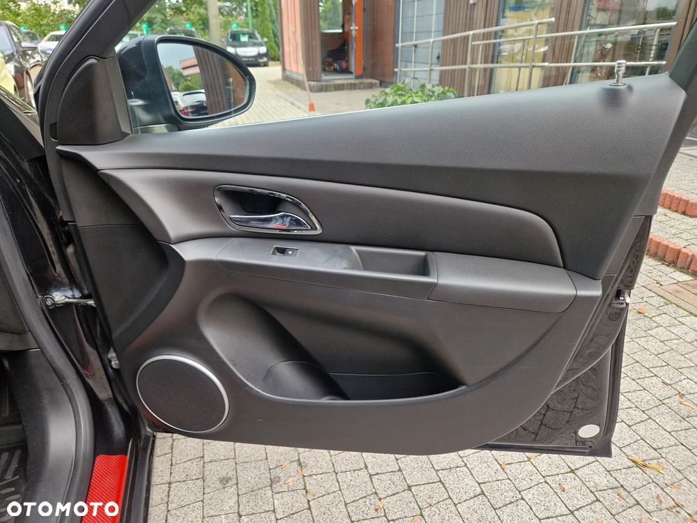 Chevrolet Cruze 1.4T LTZ+ - 31
