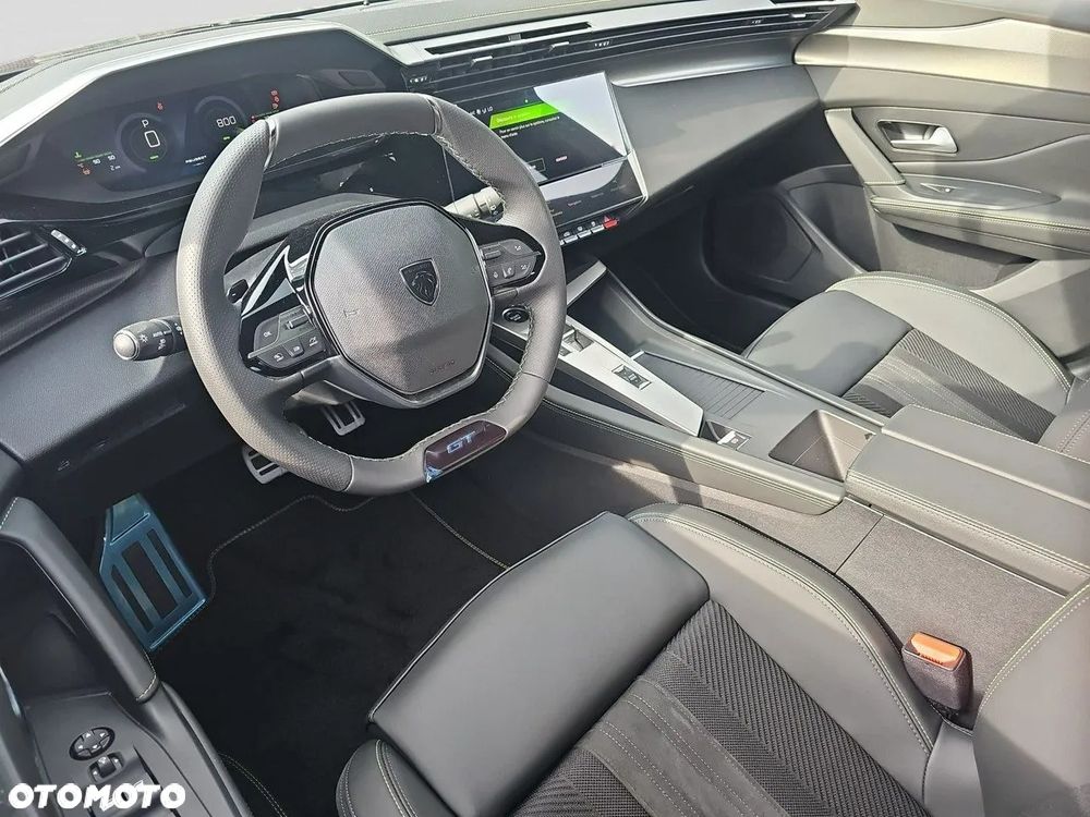 Peugeot 308 1.2 mHEV GT Exclusive S&S e-DCS6 - 8