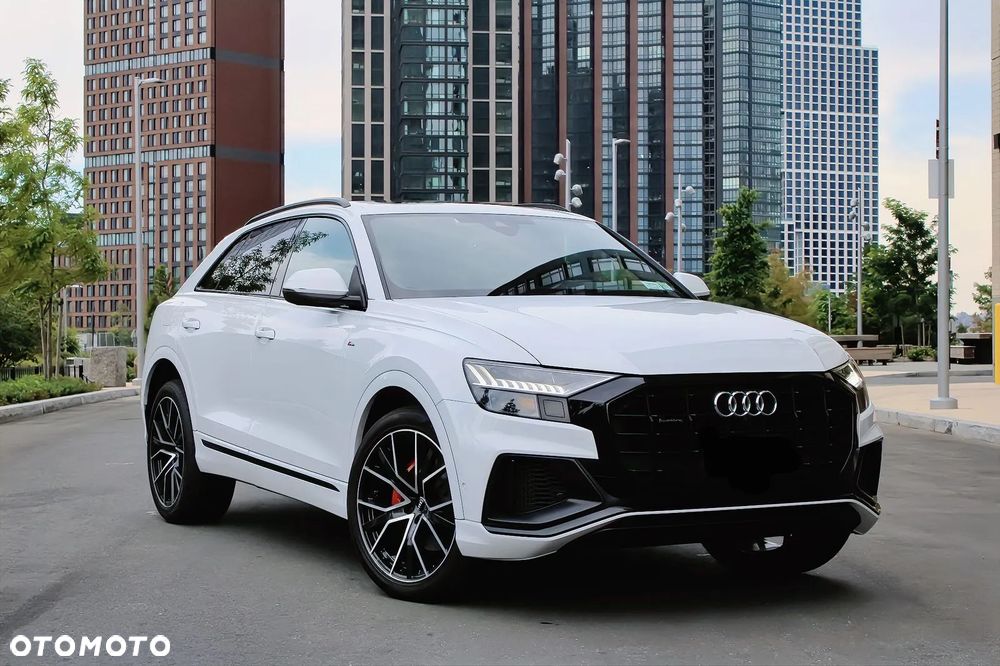 Audi Q8 - 6