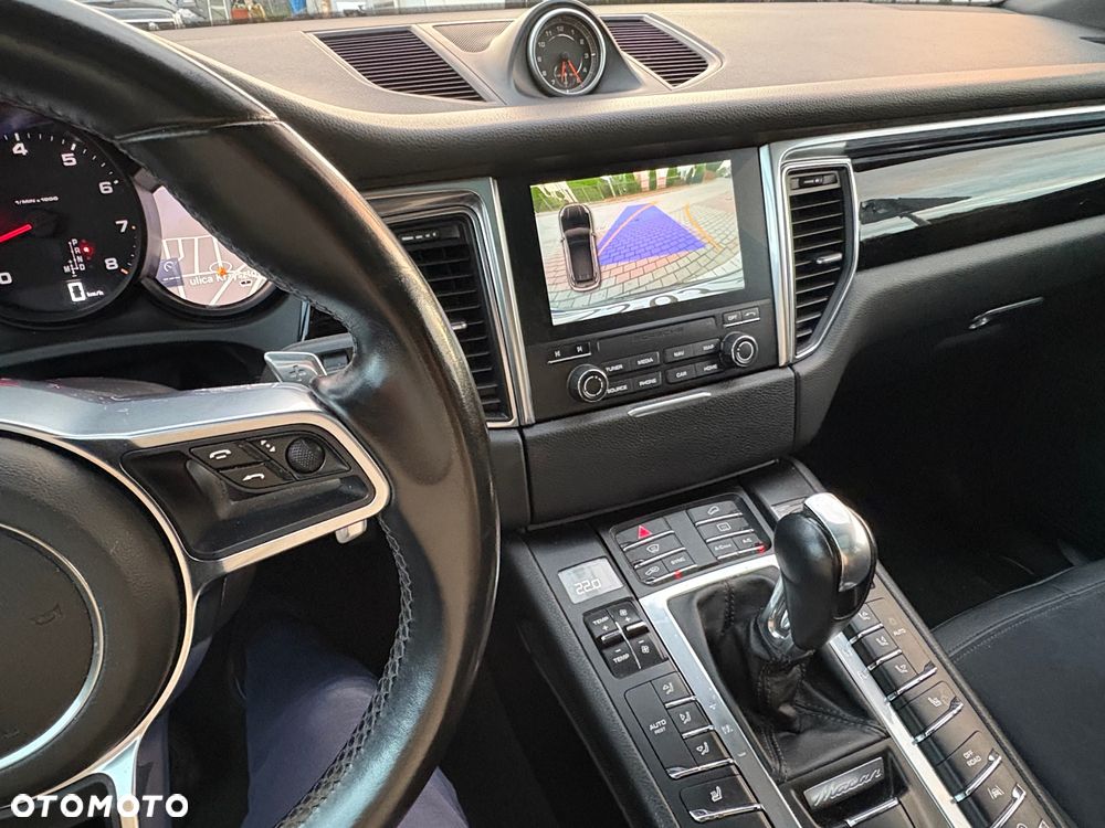 Porsche Macan Standard - 7
