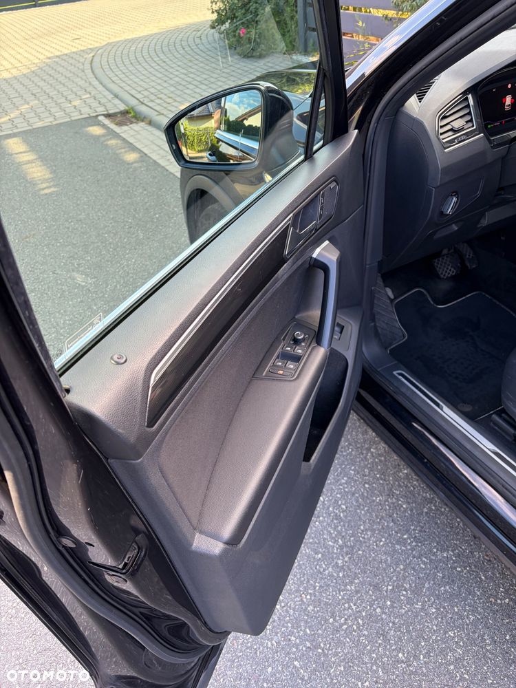 Volkswagen Tiguan 1.5 TSI OPF DSG R-Line - 19