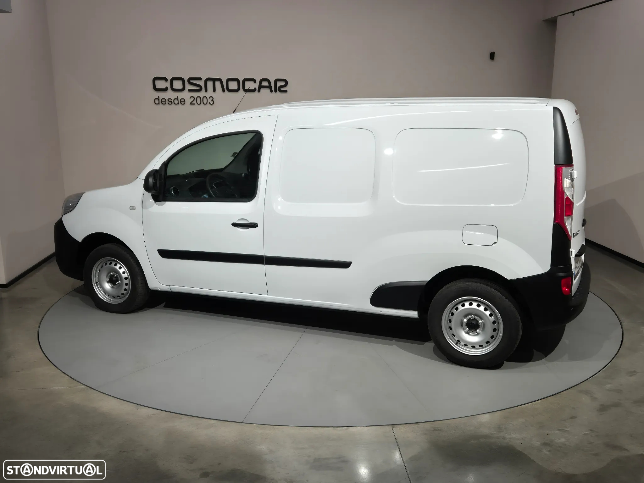 Renault Kangoo MAXI 1.5 DCI 3L (115 Cv - LONGA) - 9