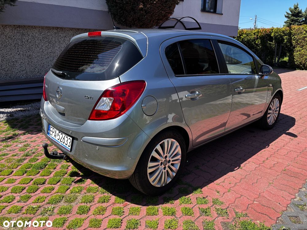 Opel Corsa 1.3 CDTI Essentia - 4