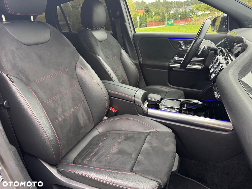 Mercedes-Benz GLA 200 7G-DCT AMG Line Advanced Plus - 14