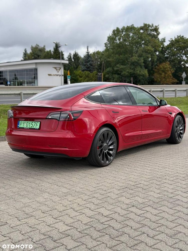 Tesla Model 3 - 5
