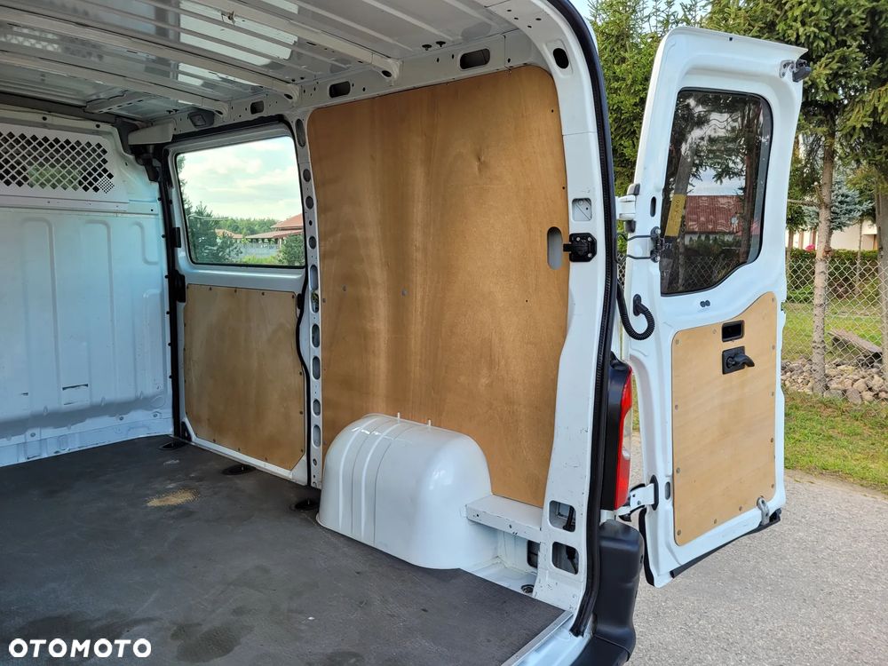 Renault Master - 18