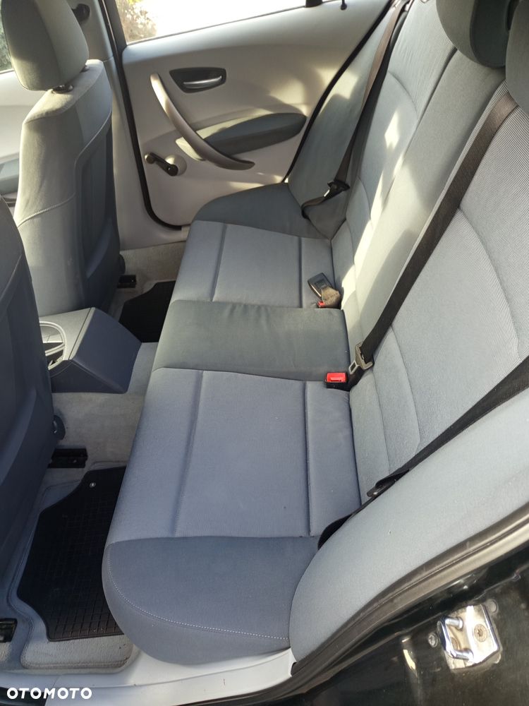 BMW Seria 1 - 9