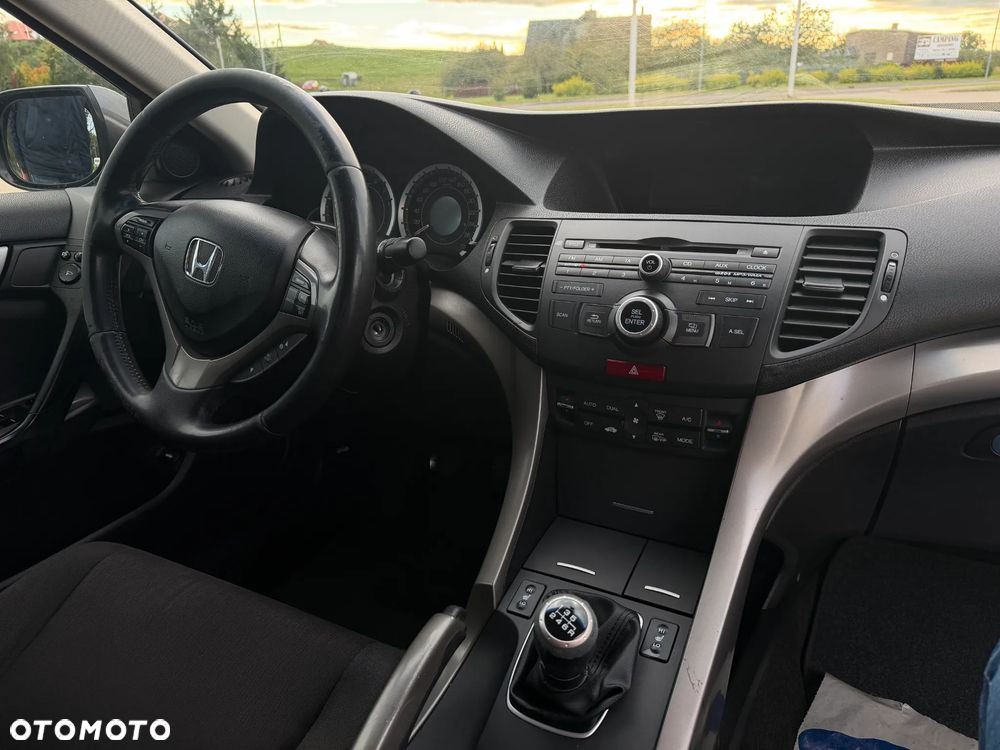 Honda Accord 2.0 Comfort - 6