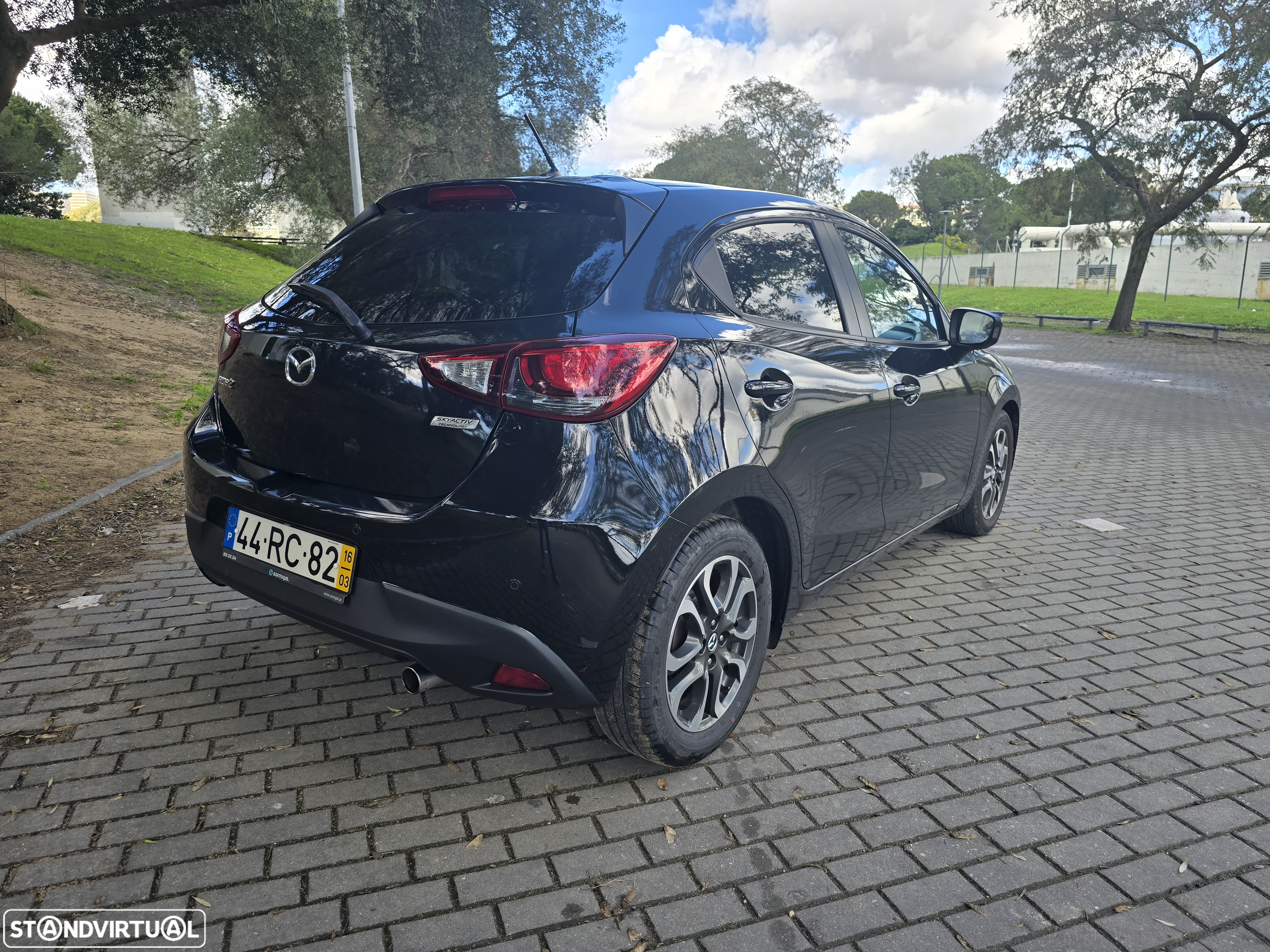 Mazda 2 1.5 Sky.Excellence Pack HS Navi - 3