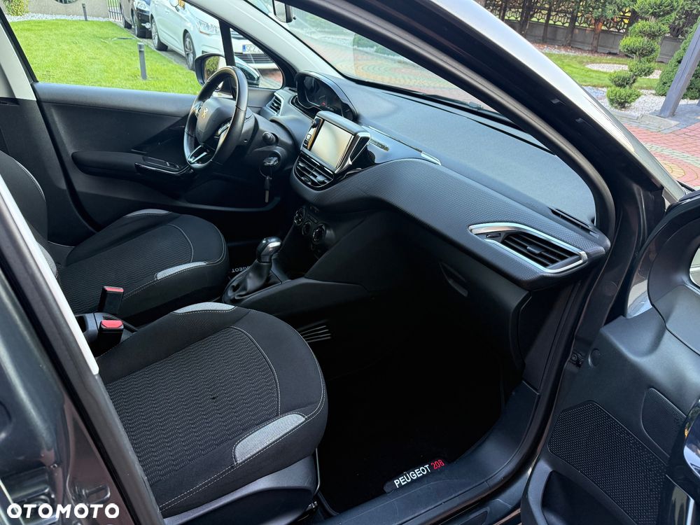Peugeot 208 1.2 VTi Style - 13