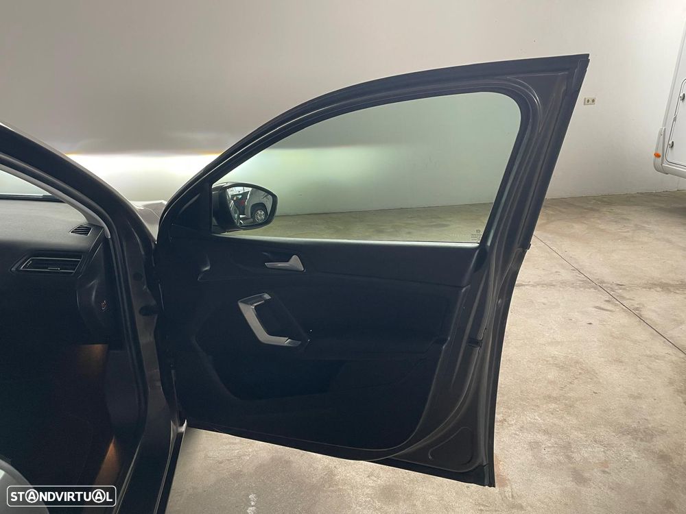 Peugeot 308 BlueHDi FAP 120 EAT6 Stop & Start Allure - 16