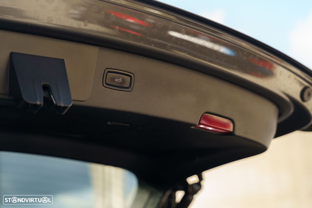 Porsche Cayenne Platinum Edition - 53