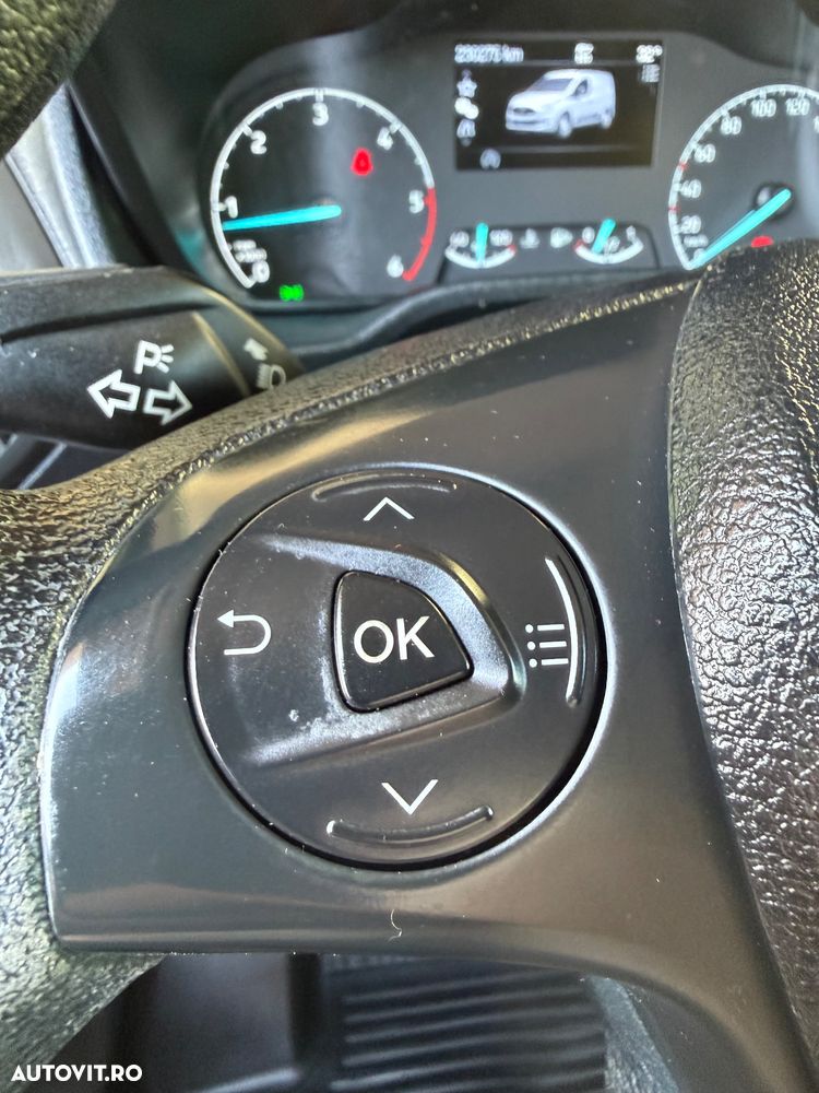 Ford Connect - 32