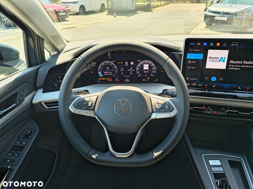 Volkswagen Golf 1.5 eTSI mHEV Life Plus DSG - 12