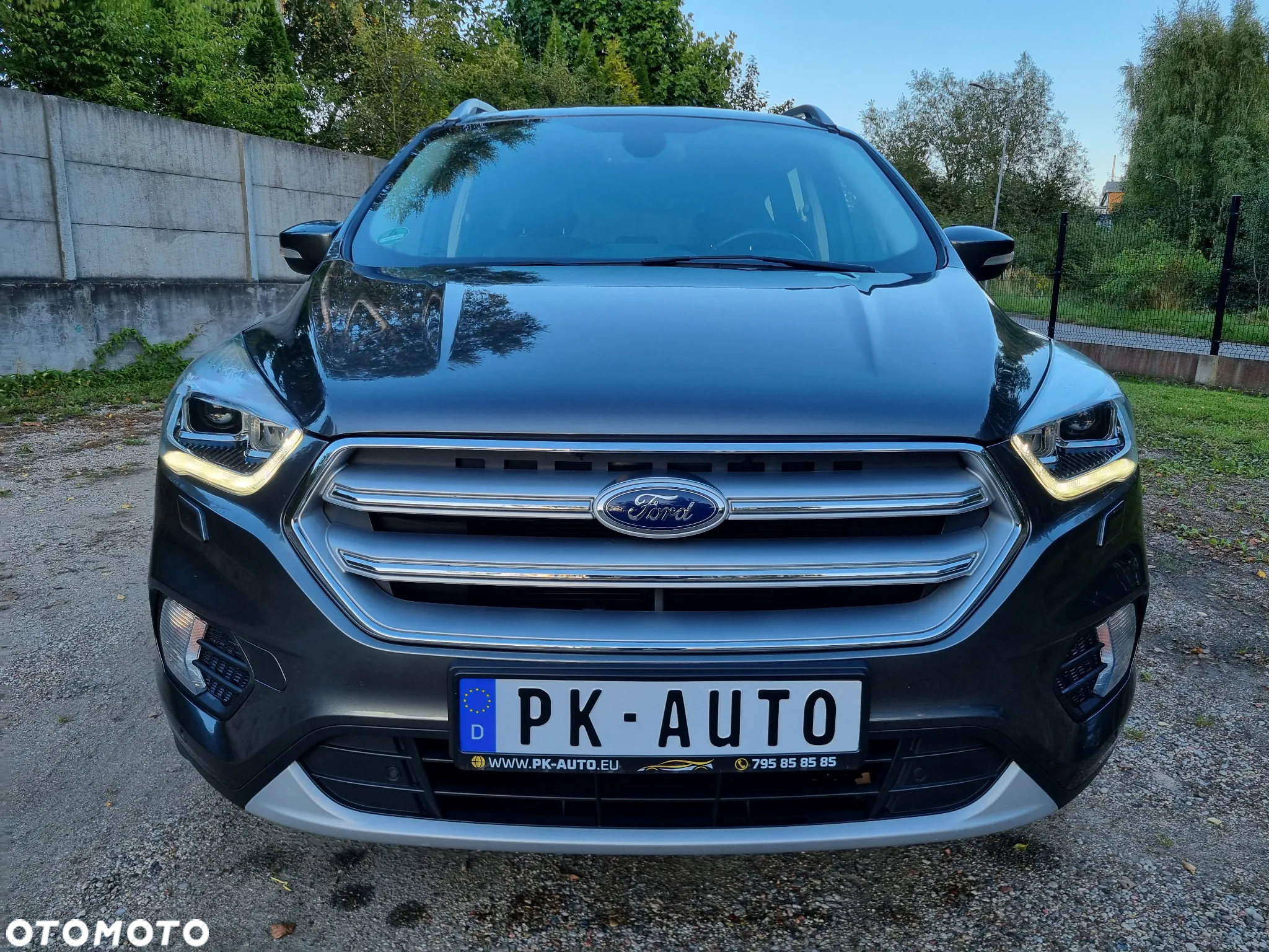 Ford Kuga 1.5 EcoBoost 2x4 Titanium - 37