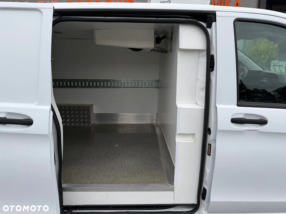 Mercedes-Benz Vito Chłodnia/Mroźnia do -10 Izoterma Long Maxi Salon PL, Jeden Właściciel - 13