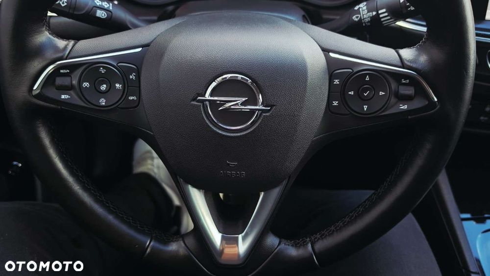 Opel Insignia 1.5 T Innovation S&S - 20