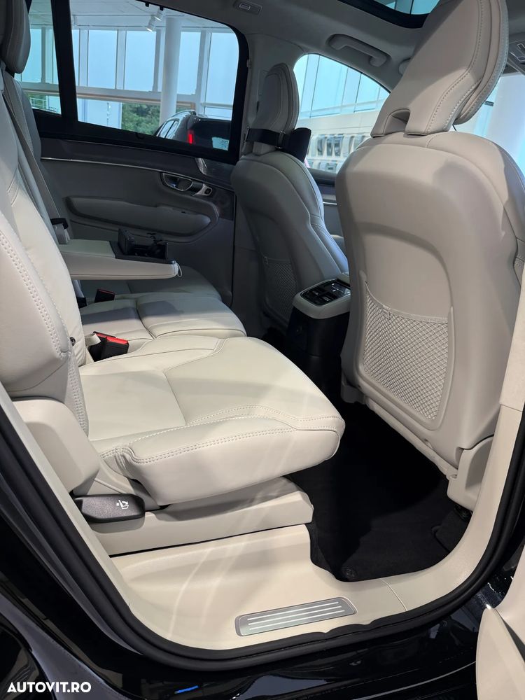 Volvo XC 90 T8 AWD PHEV Ultra Bright - 31