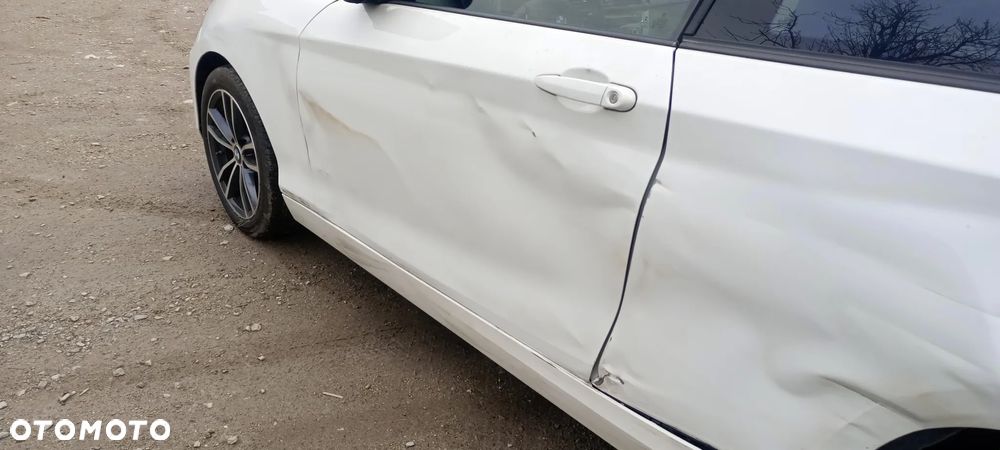 BMW Seria 2 218i Coupe Sport Line - 10