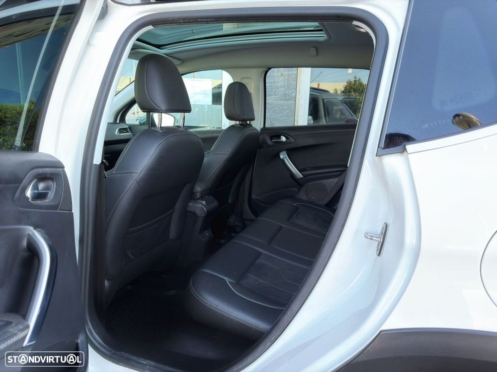 Peugeot 2008 1.2 PureTech Crossway EAT6 - 9