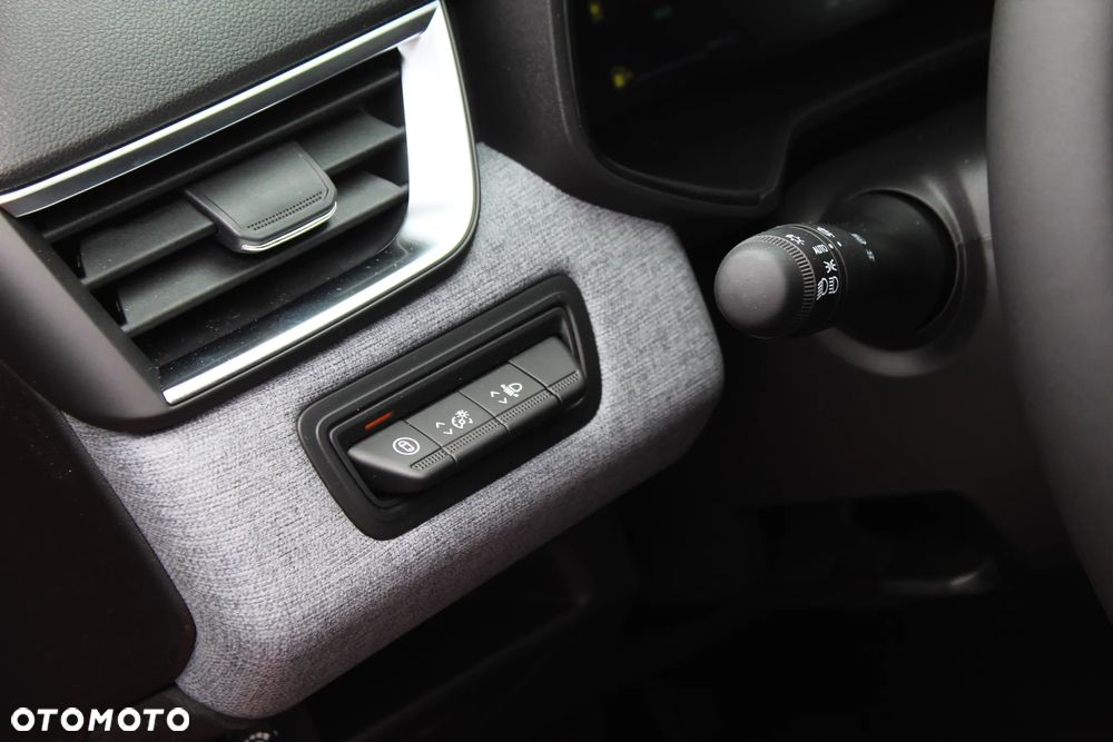 Mitsubishi Colt - 13