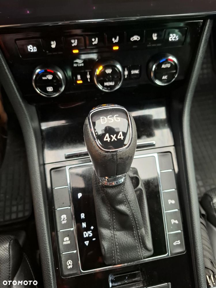 Skoda Superb 2.0 TDI 4x4 Active DSG - 35