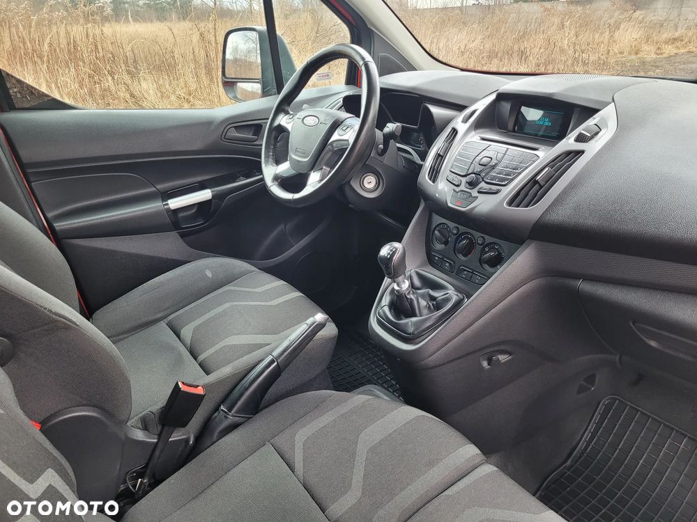 Ford Transit Connect - 24