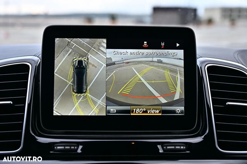 Mercedes-Benz GLE 350 d 4Matic 9G-TRONIC AMG Line - 25