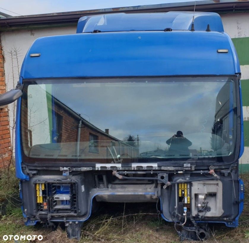 KABINA MAN TGX EURO 6 RÓŻNE KOLORY CENA 3000 ZŁ. - 1