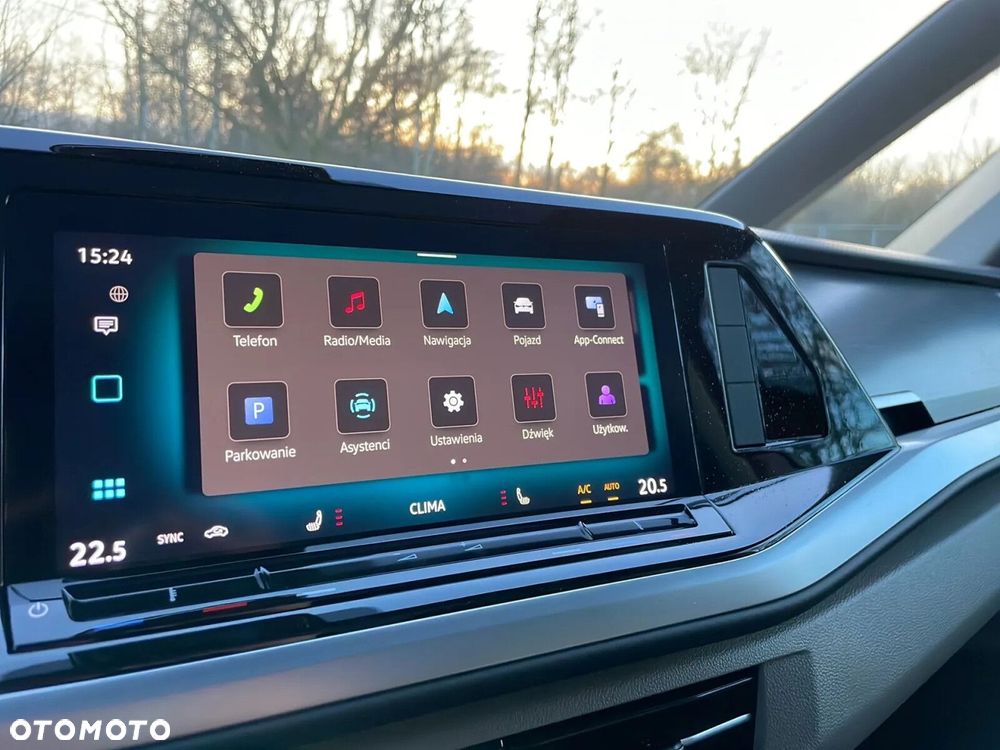 Volkswagen Multivan - 15