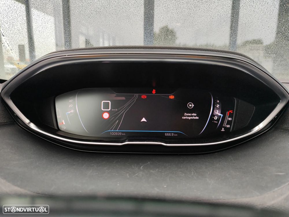 Peugeot 3008 1.5 BlueHDi GT - 18
