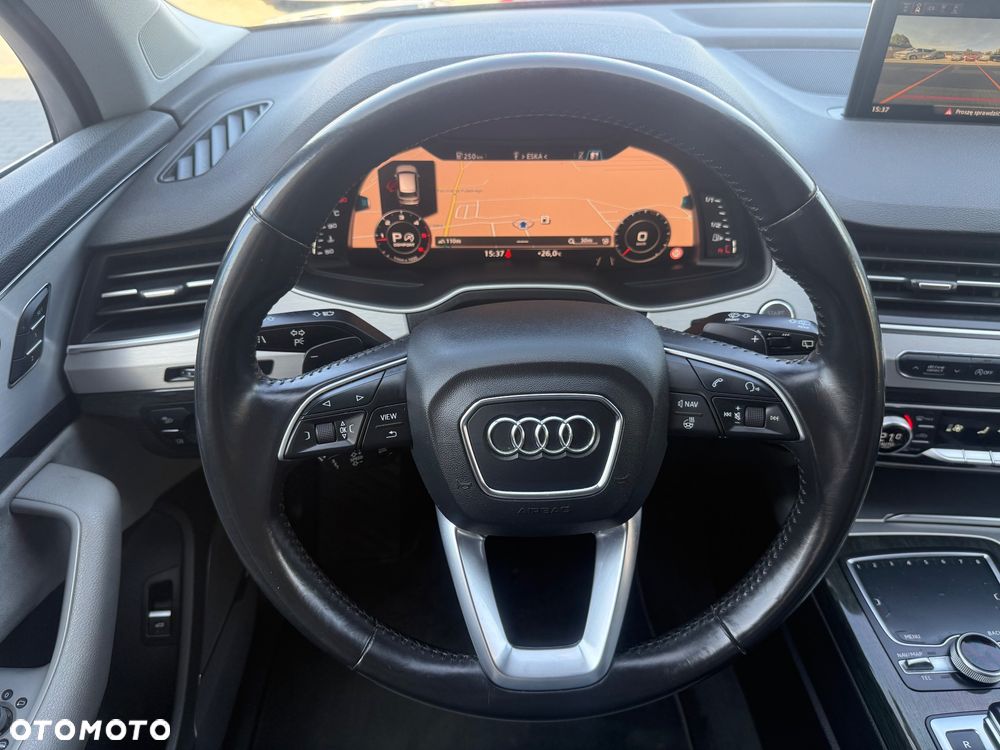 Audi Q7 - 21