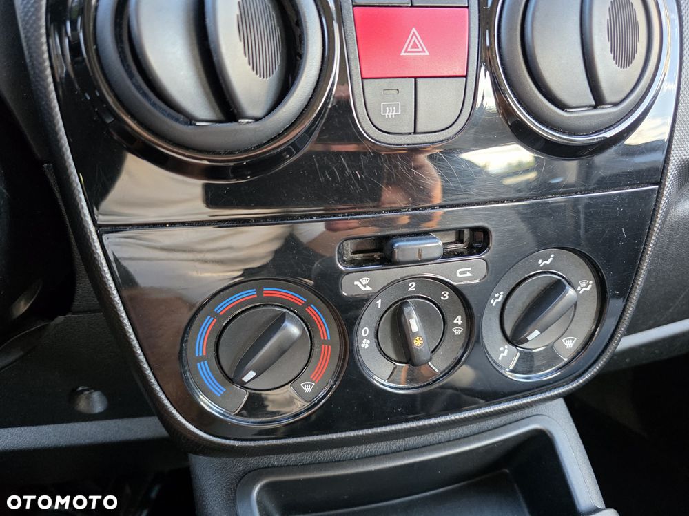 Fiat Qubo 1.4 8V More - 17
