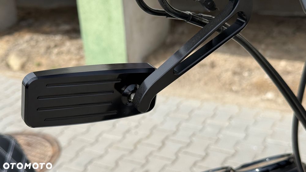 Harley-Davidson Dyna Low Rider - 19