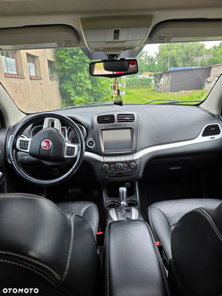 Fiat Freemont 2.0 Multijet Lounge AWD - 11