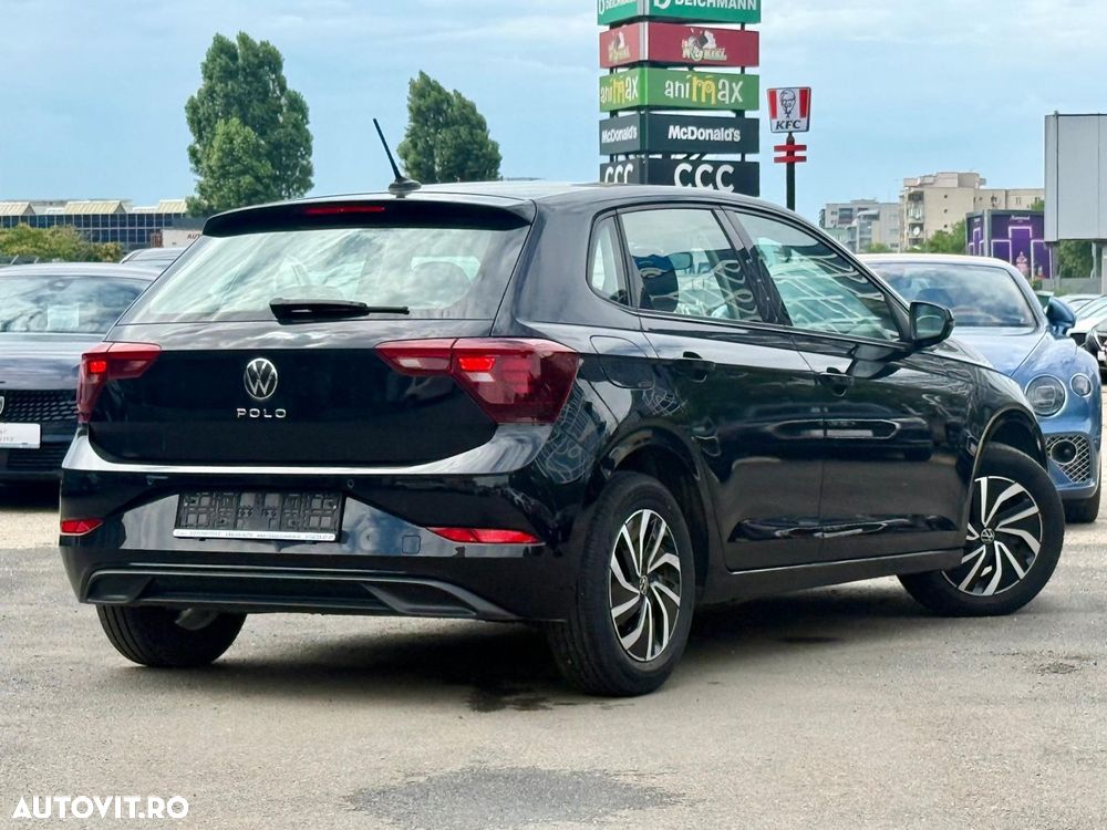 Volkswagen Polo 1.0 TSI DSG Life - 25