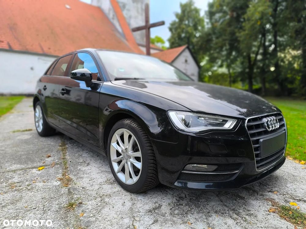 Audi A3 Sportback 1.2 TFSI Attraction - 3