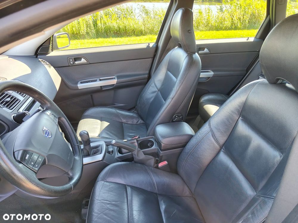 Volvo V50 T5 Summum - 12