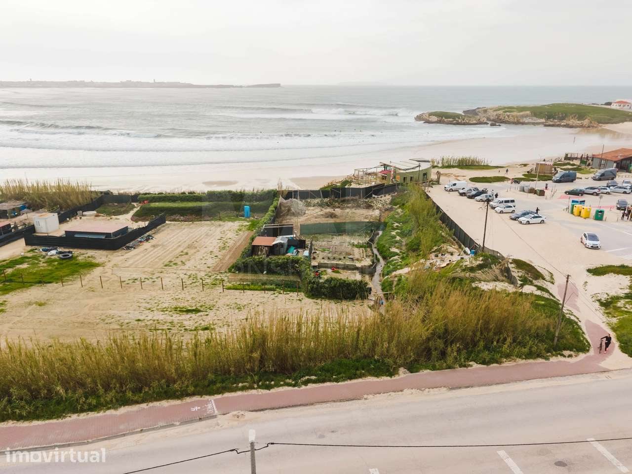 Terreno de 1980 m2 ao lado da praia. - Grande imagem: 5/13
