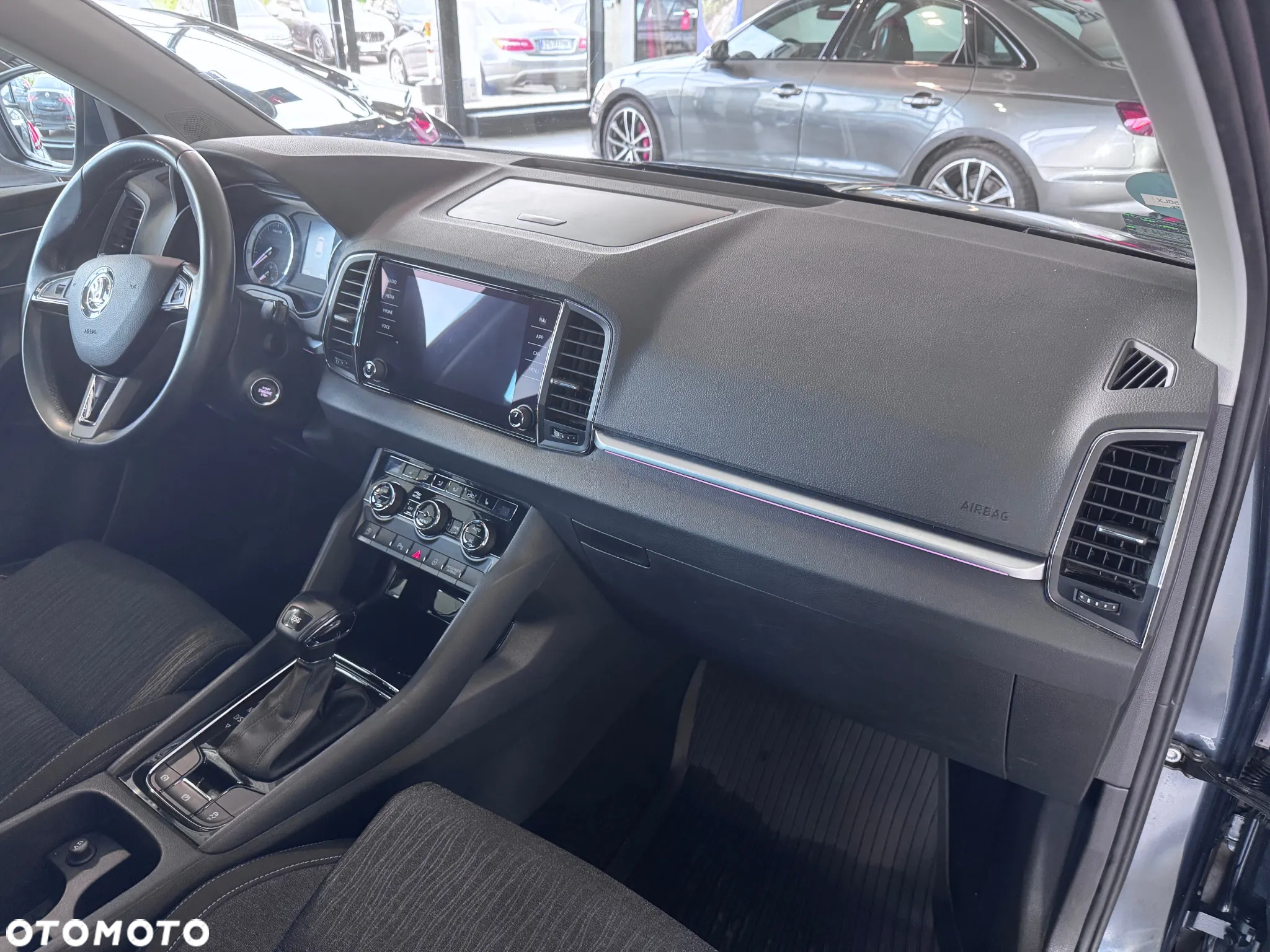 Skoda Karoq 1.5 TSI ACT GPF 4x2 Ambition DSG - 24