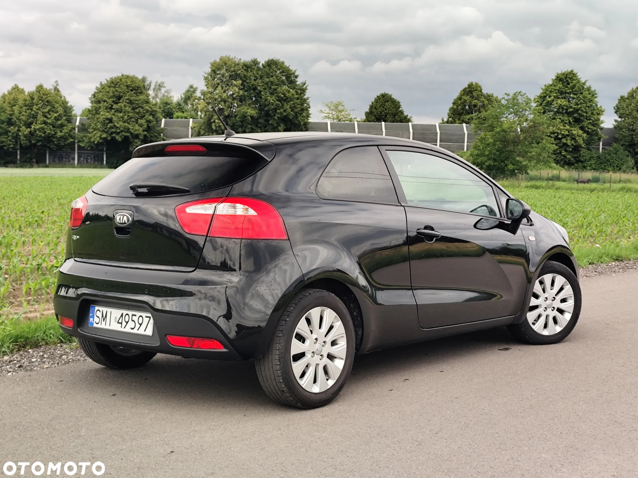 Kia Rio 1.2 Dream Team Edition - 16