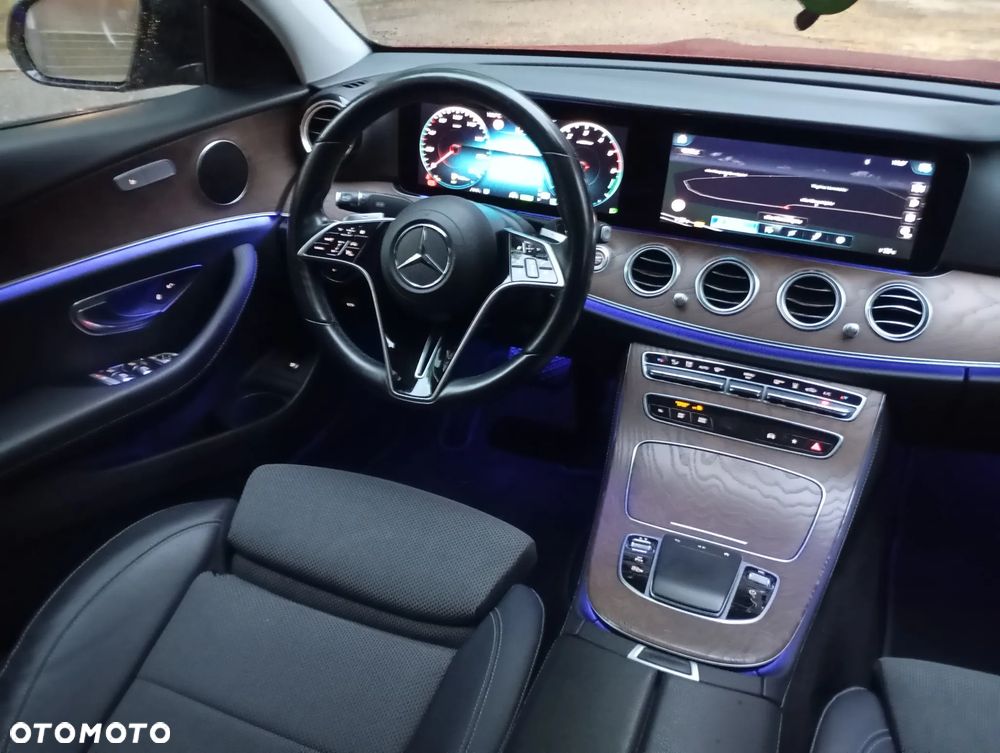 Mercedes-Benz Klasa E 300 de 9G-TRONIC AMG Line - 15